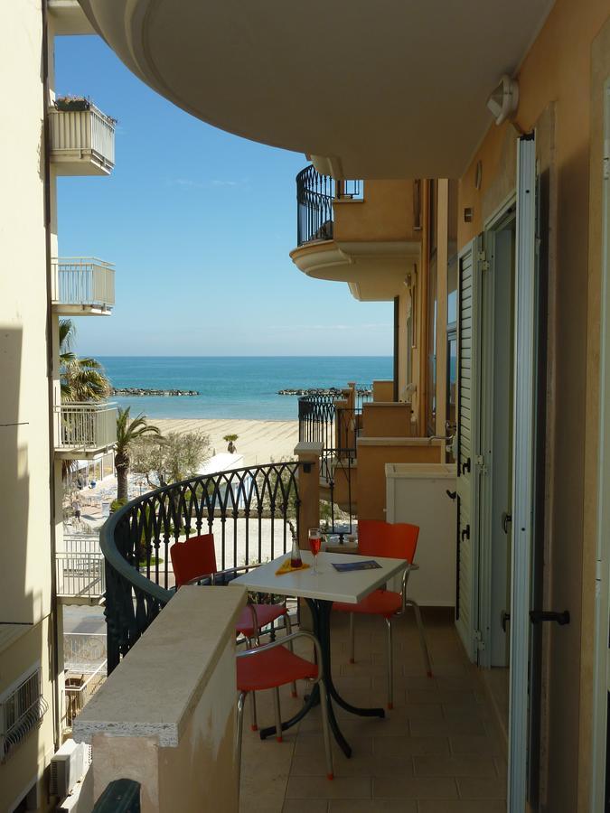 Beaurivage Aparthotel San Benedetto del Tronto Exterior photo